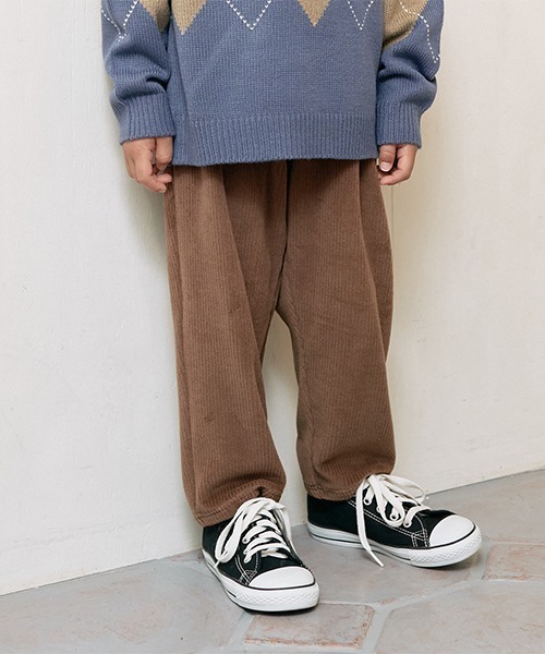 b・ROOM（ビールーム）の「【やみつきになる着心地】ニットコールパンツ（その他パンツ・キッズ・アイボリー/ダークブラウン/チャコール/ブルーグリーン/パープル/ベージュ・140cm/110cm/120cm/130cm/100cm）」の3枚目の写真