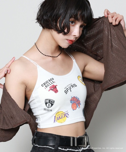 PAGEBOY（ページボーイ）の「NBAマルチプリントショートキャミ（キャミソール・レディース・ブラック/オフホワイト・FREE）」の6枚目の写真