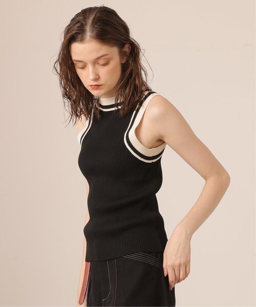 DOUBLE NAME(ダブルネーム)の「ラインリブニットタンク(タンクトップ・レディース・ブラック/キナリ/グリーン・FREE)」の5枚目の写真