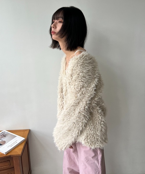 AS KNOW AS plus（アズノゥアズプラス）の「☆ボアシャギーカーディガン（カーディガン/ボレロ・レディース・ピンクベージュ/ブラック/モカ/ベージュ・FREE）」の19枚目の写真