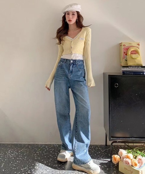 DIAVEL（ディアベル）の「花柄刺しゅうデニムパンツ（デニムパンツ・レディース・ブルー/ダークグレー/サックスブルー・S/M/L）」の7枚目の写真