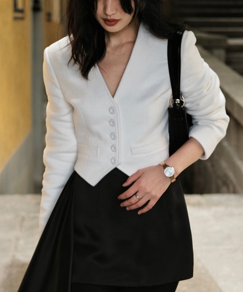 Daniel Wellington(ダニエルウェリントン)の「Petite Bezel 5-Link 28mm(アナログ腕時計・レディース・シルバー×ブルー/ホワイト×ゴールド・28mm)」の16枚目の写真
