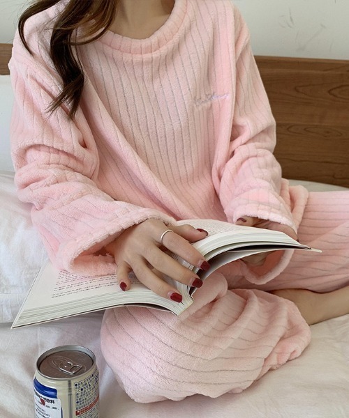 wears（ウェアーズ）の「ふわふわルームウェア（ルームウェア/パジャマ・レディース・グレー/ライトピンク/ホワイト/ブルー・FREE）」の4枚目の写真