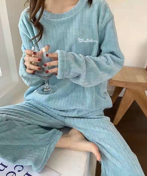 wears（ウェアーズ）の「ふわふわルームウェア（ルームウェア/パジャマ・レディース・グレー/ライトピンク/ホワイト/ブルー・FREE）」の3枚目の写真