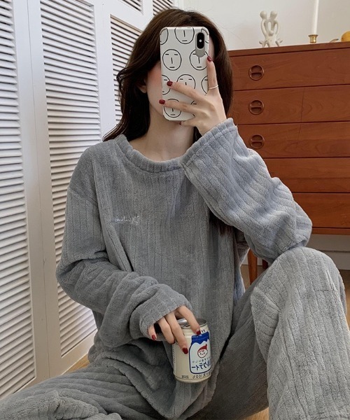 wears（ウェアーズ）の「ふわふわルームウェア（ルームウェア/パジャマ・レディース・グレー/ライトピンク/ホワイト/ブルー・FREE）」の5枚目の写真