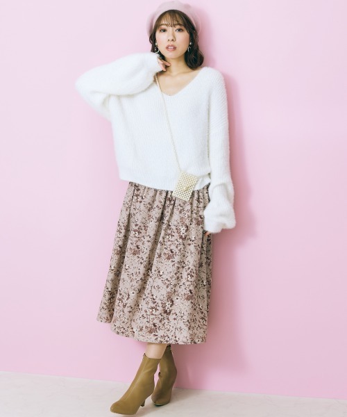 marun(マルン)の「<大きいサイズ> シャギーニットトップス marun(ニット/セーター・レディース・オフホワイト/ピンク系・3L/4L/LL/L/5L)」の20枚目の写真