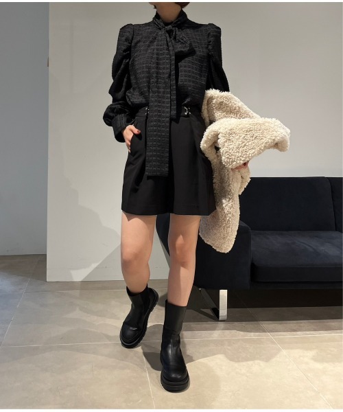LILY BROWN（リリーブラウン）の「オーガンザボウブラウス