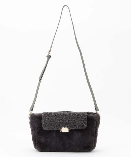 &Bridge(アンドブリッジ)の「Cachellier 2way底鋲付きスクエアショルダー(ショルダーバッグ・レディース・グレー・99)」の1枚目の写真