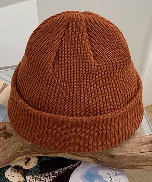 DAY CLOSET（デイ クローゼット）の「【non-no1.2月合併号掲載】レディース リブカラーカジュアルニットキャップ（ニットキャップ/ビーニー・レディース・イエロー/グリーン/オフホワイト/ブラウン/レッド/ブラック/オレンジ/グレー/ブルー・ONE SIZE）」の4枚目の写真