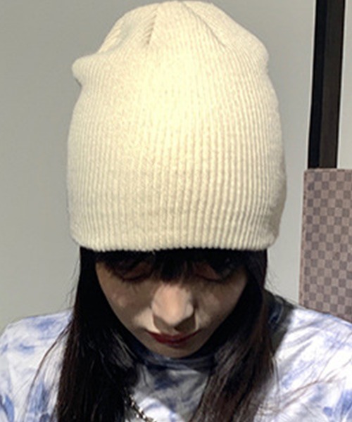 DAY CLOSET（デイ クローゼット）の「【non-no1.2月合併号掲載】レディース リブカラーカジュアルニットキャップ（ニットキャップ/ビーニー・レディース・イエロー/グリーン/オフホワイト/ブラウン/レッド/ブラック/オレンジ/グレー/ブルー・ONE SIZE）」の2枚目の写真