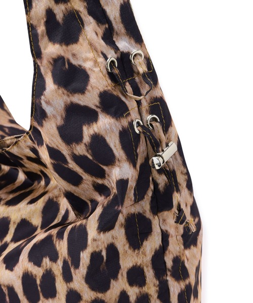 ADAM ET ROPE'（アダムエロペ）の「プリントドロストトート（トートバッグ・レディース・ブラック/ベージュ/ブラック系その他・FREE）」の9枚目の写真