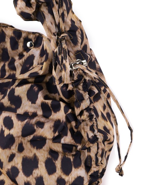 ADAM ET ROPE'（アダムエロペ）の「プリントドロストトート（トートバッグ・レディース・ブラック/ベージュ/ブラック系その他・FREE）」の10枚目の写真