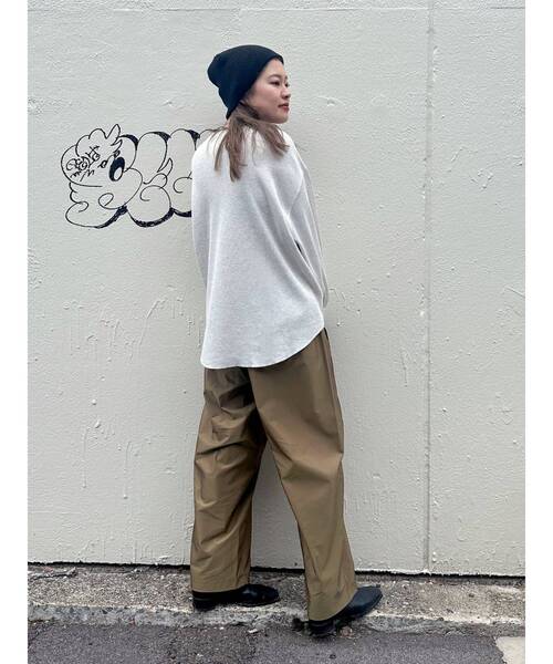 Ungrid（アングリッド）の「【WEB限定】スリーブボリュームワッフルロングスリーブTee（Tシャツ/カットソー・レディース・チャコールグレー/ネイビー/アイボリー/ブルー/レッド・FREE）」の13枚目の写真