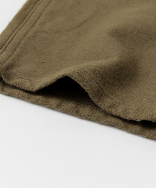 URBAN RESEARCH DOORS MENS(アーバンリサーチ ドアーズ メンズ)の「Lee × DOORS 別注 Cropped Pants(その他パンツ・メンズ・ブラック/カーキ・M/S/L)」の6枚目の写真