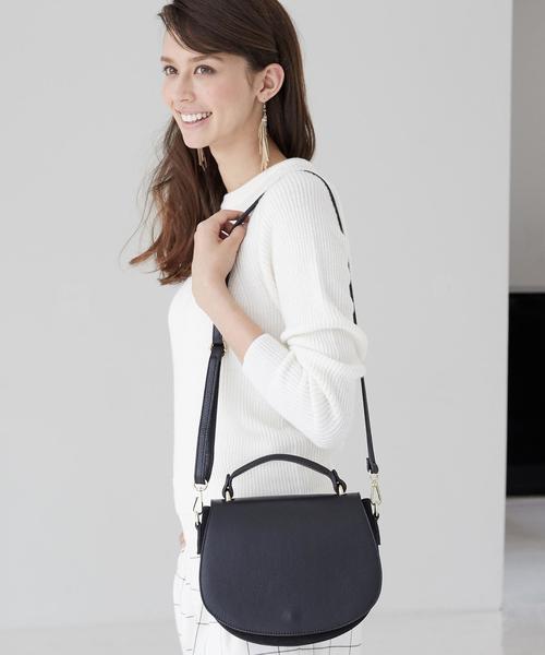 green label relaxing（グリーンレーベルリラクシング）の「MARCO BIANCHINI ラウンドポシェット（ショルダーバッグ・レディース・ブラック/ブラウン・フリー）」の2枚目の写真