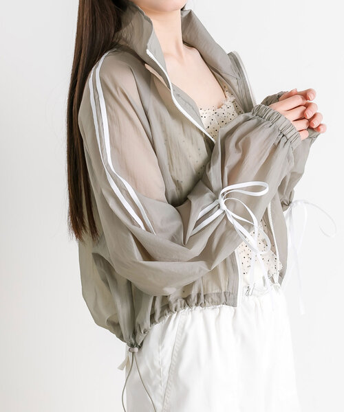 OLIVE des OLIVE(オリーブデオリーブ)の「リボンラインシアブルゾン 1041070130(ブルゾン・レディース・ブラック/グレー/オフホワイト・FREE)」の1枚目の写真