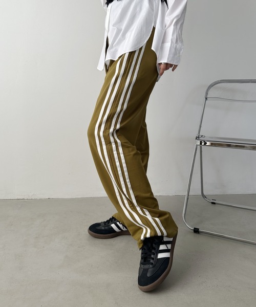 CLEA（クレア）の「サイドライントラックパンツ（その他パンツ・レディース・ブラック/ネイビー/カーキ・FREE/M/L）」の15枚目の写真