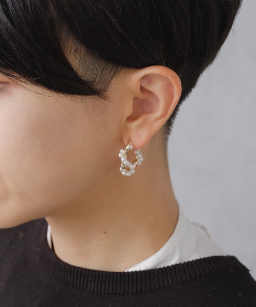 BIRTHDAY BAR（バースデイバー）の「淡水パール ツイストピアス（ピアス（両耳用）・レディース・ホワイト・フリー）」の2枚目の写真