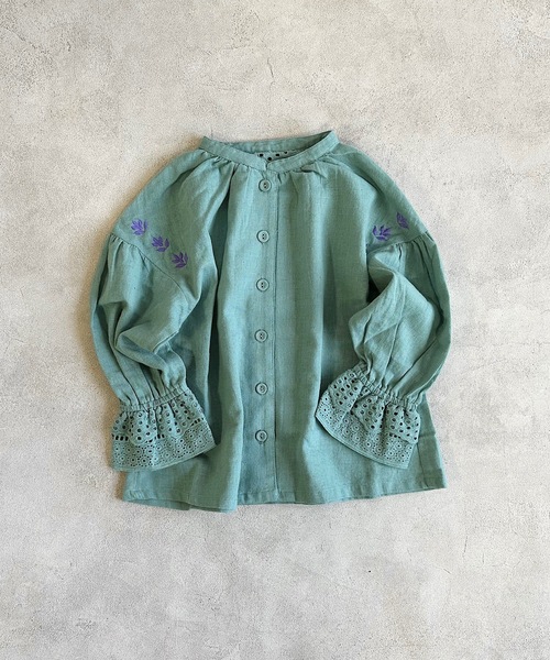 A BOND（アボンド）の「レースカフブラウス（90～150cm）（シャツ/ブラウス・キッズ・ブラック/ライトブルー・90/100/110/120/130/140/150）」の3枚目の写真