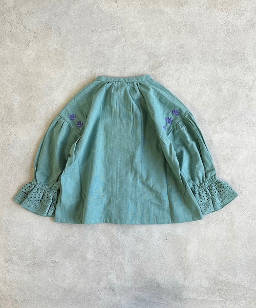 A BOND（アボンド）の「レースカフブラウス（90～150cm）（シャツ/ブラウス・キッズ・ブラック/ライトブルー・90/100/110/120/130/140/150）」の6枚目の写真