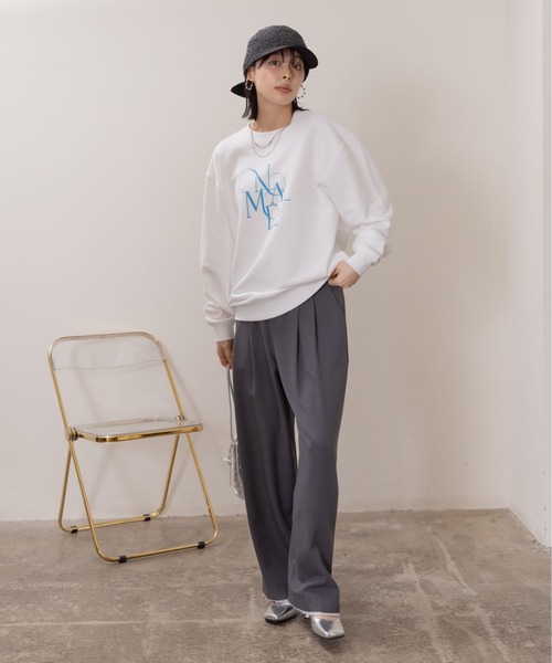 Eimee Law(エイミーロウ)の「NAMEラバースウェット(スウェット・レディース・オフホワイト/ネイビー・38)」の17枚目の写真