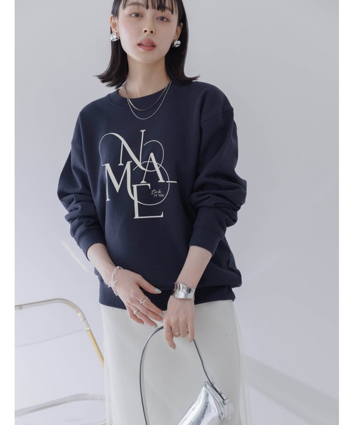 Eimee Law(エイミーロウ)の「NAMEラバースウェット(スウェット・レディース・オフホワイト/ネイビー・38)」の15枚目の写真