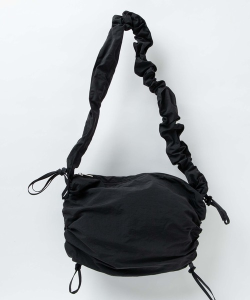 WEGO（ウィゴー）の「WEGO/ドロストギャザーショルダー（ショルダーバッグ・レディース・ホワイト/シルバー/ブラック系その他/ブラック/その他1/その他2/ホワイト系その他/ライトインディゴブルー/その他3/その他4/その他6/その他5・FREE）」の20枚目の写真