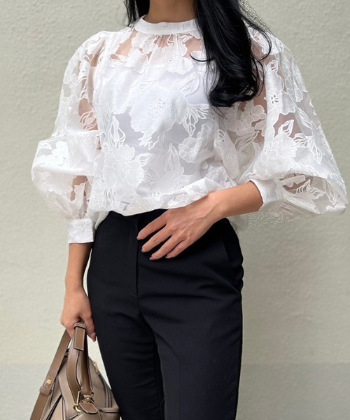 MODE ROBE（モードローブ）の「フラワーオパールブラウス（シャツ/ブラウス・レディース・ホワイト・FREE）」の8枚目の写真