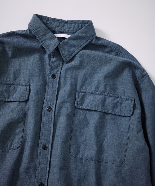 Firsthand(ファーストハンド)の「Firsthand/ファーストハンド オゾン加工ビッグシャンブレーシャツ / ビッグシルエット / オーバーサイズ(シャツ/ブラウス・メンズ・ブルー・L/M)」の22枚目の写真