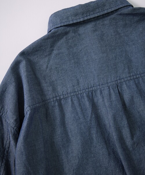 Firsthand(ファーストハンド)の「Firsthand/ファーストハンド オゾン加工ビッグシャンブレーシャツ / ビッグシルエット / オーバーサイズ(シャツ/ブラウス・メンズ・ブルー・L/M)」の18枚目の写真