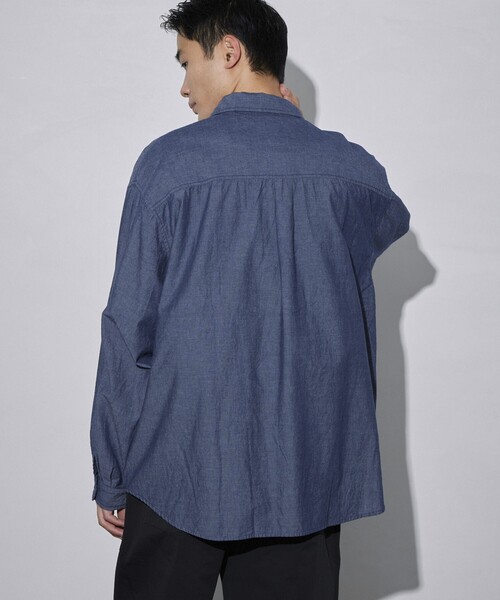 Firsthand(ファーストハンド)の「Firsthand/ファーストハンド オゾン加工ビッグシャンブレーシャツ / ビッグシルエット / オーバーサイズ(シャツ/ブラウス・メンズ・ブルー・L/M)」の15枚目の写真