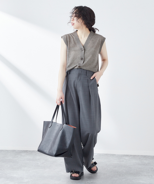 JOURNAL STANDARD L'ESSAGE ブラックベスト Vネックニットベスト（ベスト）｜JOURNAL STANDARD L'ESSAGE