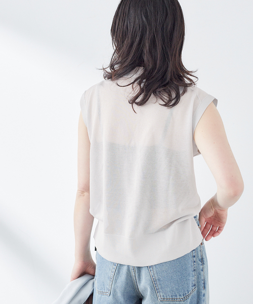 journal standard L'essage（ジャーナルスタンダードレサージュ）の「GALAXY シアーベスト（ベスト・レディース・ライトグレー/モスグリーン/チャコールグレー・FREE）」の12枚目の写真