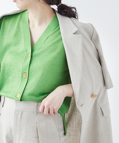 journal standard L'essage（ジャーナルスタンダードレサージュ）の「GALAXY シアーベスト（ベスト・レディース・ライトグレー/モスグリーン/チャコールグレー・FREE）」の15枚目の写真