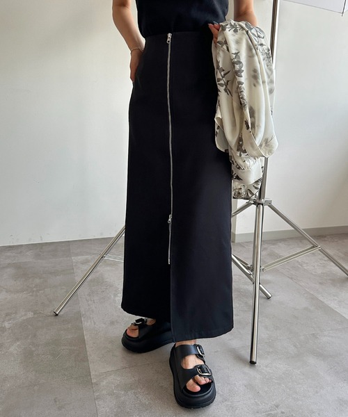 Diesel ジョグ　ダブルジップ　ベロアスカート セール】ダブルジップナロースカート【ZOZOTOWN限定アイテム