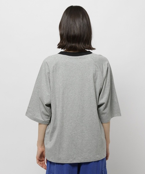 Champion（チャンピオン）の「【Champion(チャンピオン)】リンガ七分Ｔシャツ（Tシャツ/カットソー・レディース・ホワイト/グレー/ベージュ・MEDIUM/LARGE）」の13枚目の写真