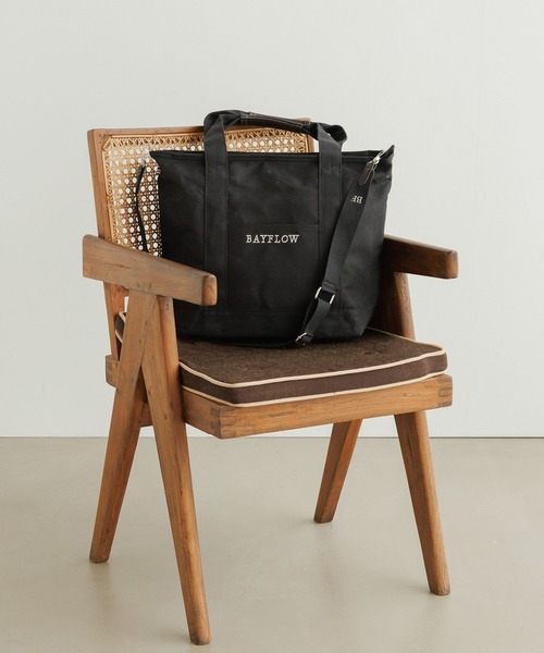 ショルダーZIPロゴトート Lサイズ（トートバッグ）｜BAYFLOW