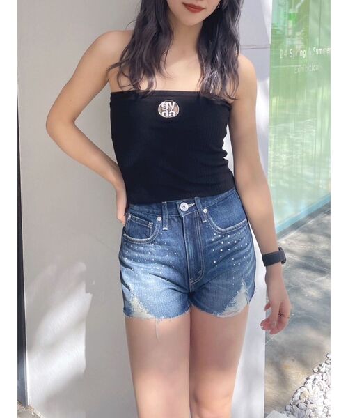 GYDA(ジェイダ)の「ハイウエストcross point bijouデニムショートパンツ(デニムパンツ・レディース・ブルー/インディゴブルー・SMALL/MEDIUM)」の12枚目の写真