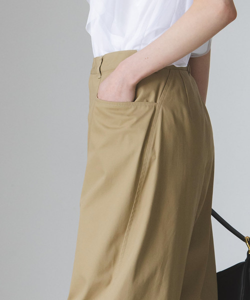 Noble（ノーブル）の「《一部店舗・WEB限定追加》カーブシルエット