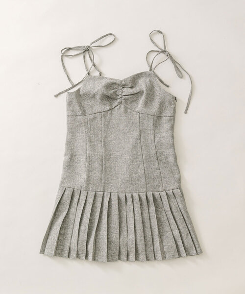 OLIVE des OLIVE(オリーブデオリーブ)の「【セットアップ対応】ミニプリーツキャミワンピース(ワンピース・レディース・ブラック系その他/ライトグレー・FREE)」の5枚目の写真