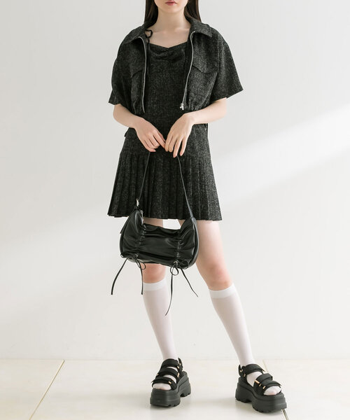OLIVE des OLIVE(オリーブデオリーブ)の「【セットアップ対応】ミニプリーツキャミワンピース(ワンピース・レディース・ブラック系その他/ライトグレー・FREE)」の22枚目の写真