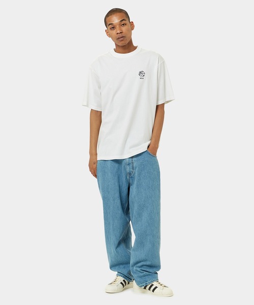 HUF（ハフ）の「SNAKE EYES EMB TEE / HUF ハフ 刺繍ロゴ T