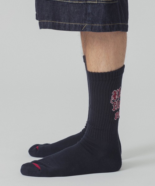 XLARGE（エクストララージ）の「OLD ENGLISH EST.91 SOCKS（ソックス/靴下・メンズ・ホワイト/ブラック/ネイビー・ONE SIZE）」の11枚目の写真