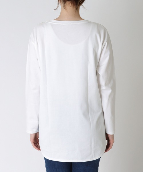 Jines(ジネス)の「箔プリント ラウンドヘム長袖カットソー(Tシャツ/カットソー・レディース・ブラック/ホワイト・38)」の11枚目の写真