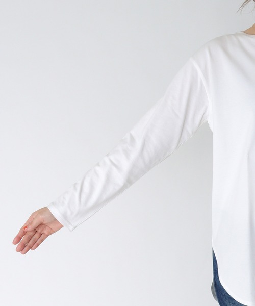 Jines(ジネス)の「箔プリント ラウンドヘム長袖カットソー(Tシャツ/カットソー・レディース・ブラック/ホワイト・38)」の14枚目の写真