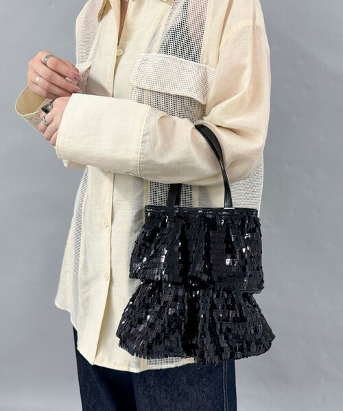 fredy emue（フレディエミュ）の「【CASSELINI/キャセリーニ】スパンコールフリルハンドバッグ（ハンドバッグ・レディース・シルバー/ブラック・FREE）」の15枚目の写真