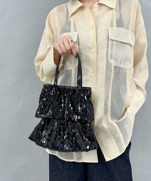 fredy emue（フレディエミュ）の「【CASSELINI/キャセリーニ】スパンコールフリルハンドバッグ（ハンドバッグ・レディース・シルバー/ブラック・FREE）」の14枚目の写真