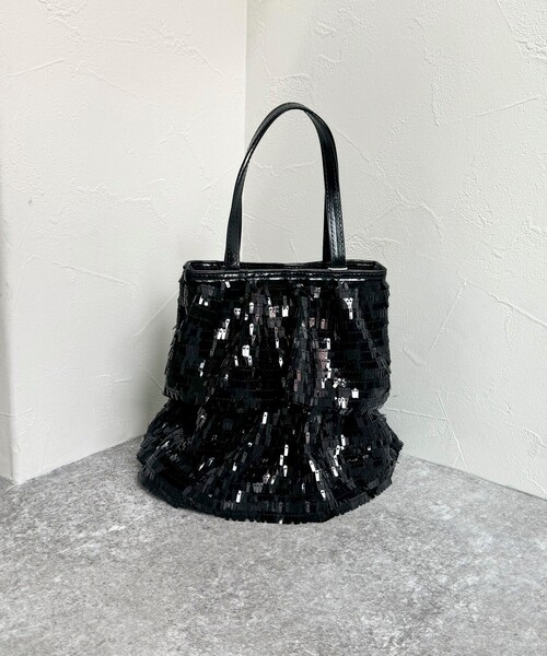 fredy emue（フレディエミュ）の「【CASSELINI/キャセリーニ】スパンコールフリルハンドバッグ（ハンドバッグ・レディース・シルバー/ブラック・FREE）」の11枚目の写真