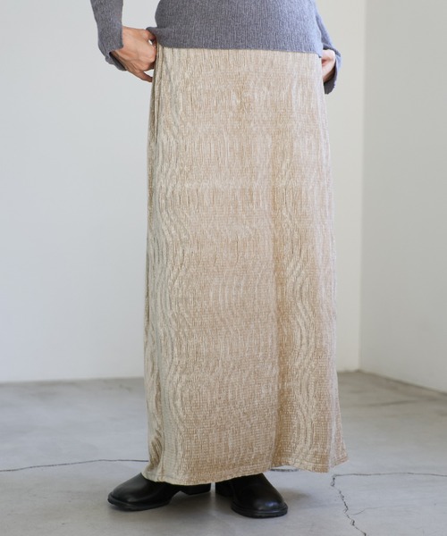select MOCA(セレクトモカ)の「楊柳ベロアロングスカート(スカート・レディース・ブラック/ブラウン/ベージュ・MEDIUM/LARGE)」の18枚目の写真