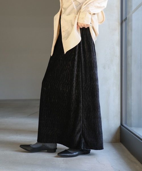 select MOCA(セレクトモカ)の「楊柳ベロアロングスカート(スカート・レディース・ブラック/ブラウン/ベージュ・MEDIUM/LARGE)」の20枚目の写真